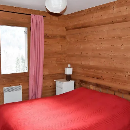 Chaleureux Avec Balcon Sud à - Fr-1-464-13